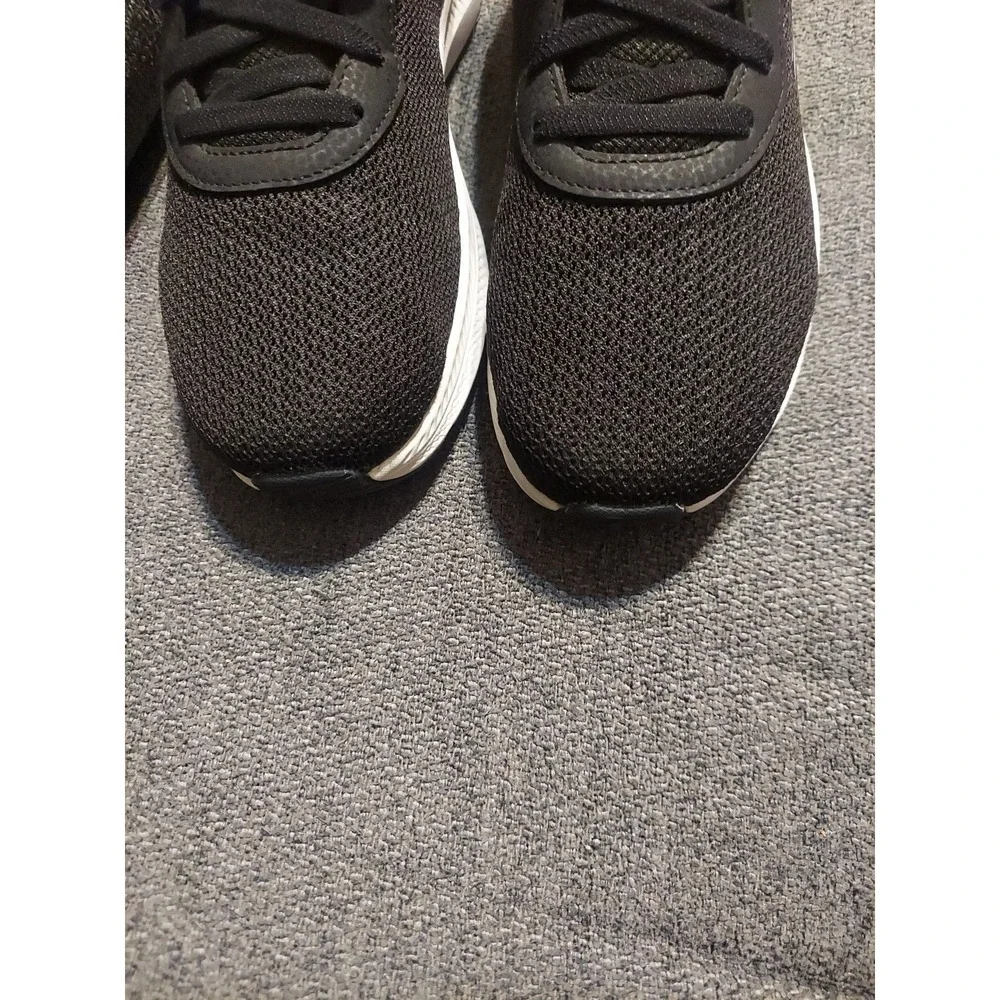 Sketchers Go Run Sneakers Shoes Consistent‎ 2.0 Women's Size 9.5 Black Slip In
